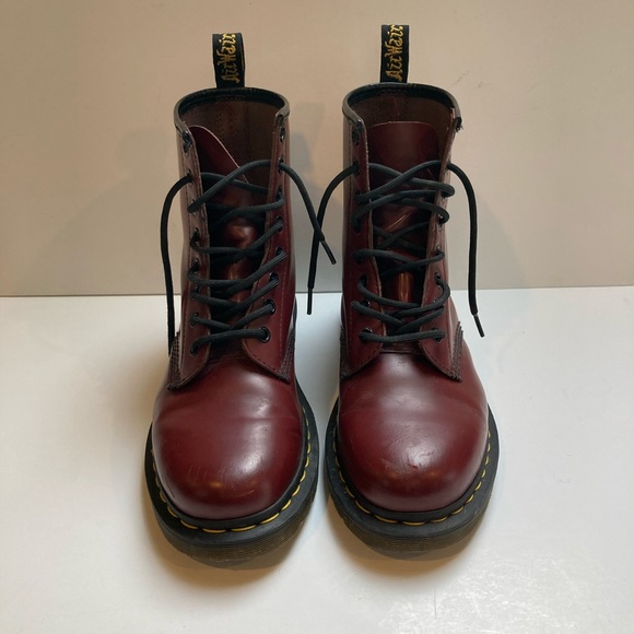 Dr. Martens 1460 SMOOTH LEATHER LACE UP BOOTS in Cherry 🍒 Red - Picture 3 of 13